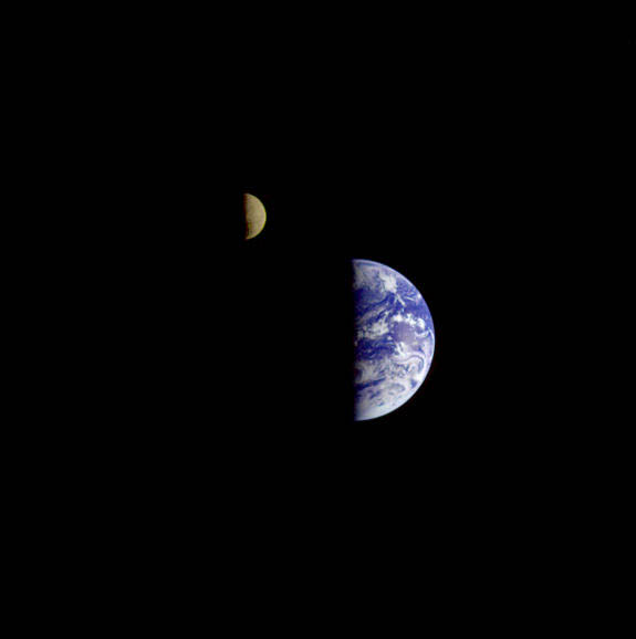 pia00134.20065-Earth #6DCE1
